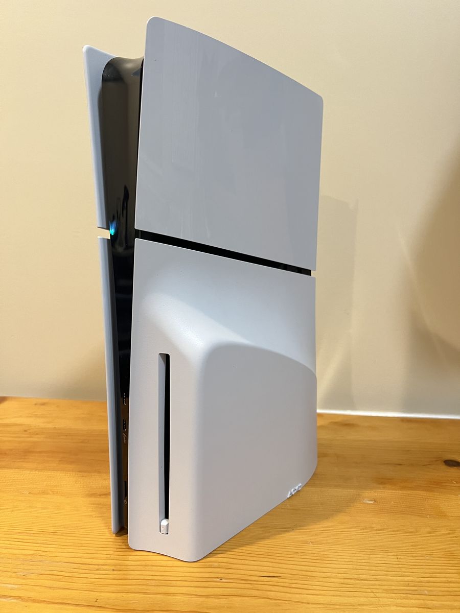 PlayStation 5 Slim / PS5 Slim Disc edition 1TB (Console Only)