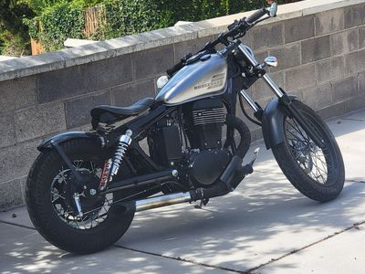 2019 Suzuki S40 Boulevard LS650