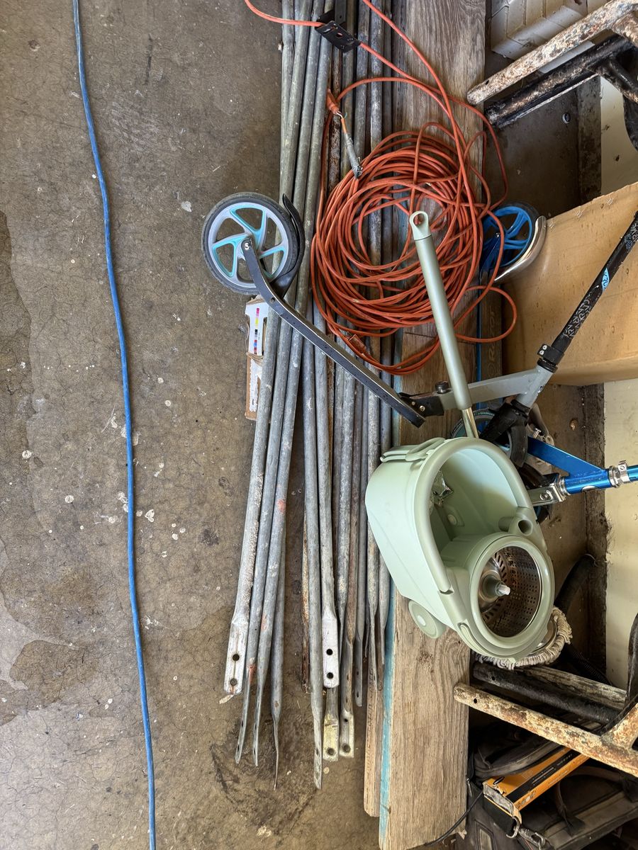 Main image 6