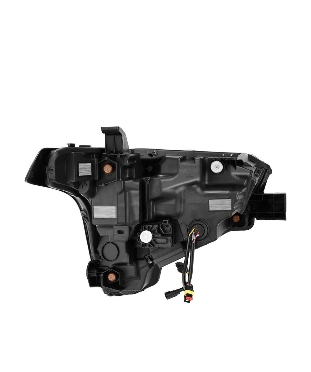 Main image 4