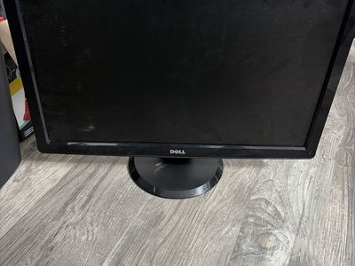Dell Widescreen LCD Computer Monitor with Stand - Black