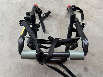 2- bike trunk mount rack