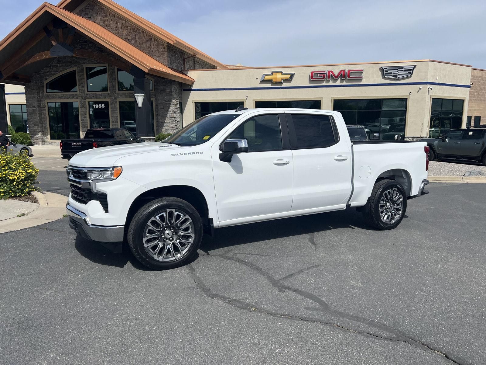 2025 Chevrolet Silverado 1500 LT