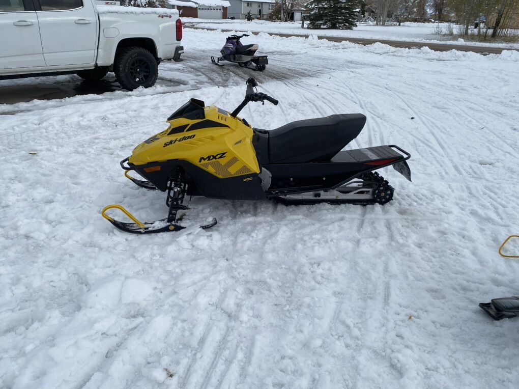 200 Ski Doo Mxz