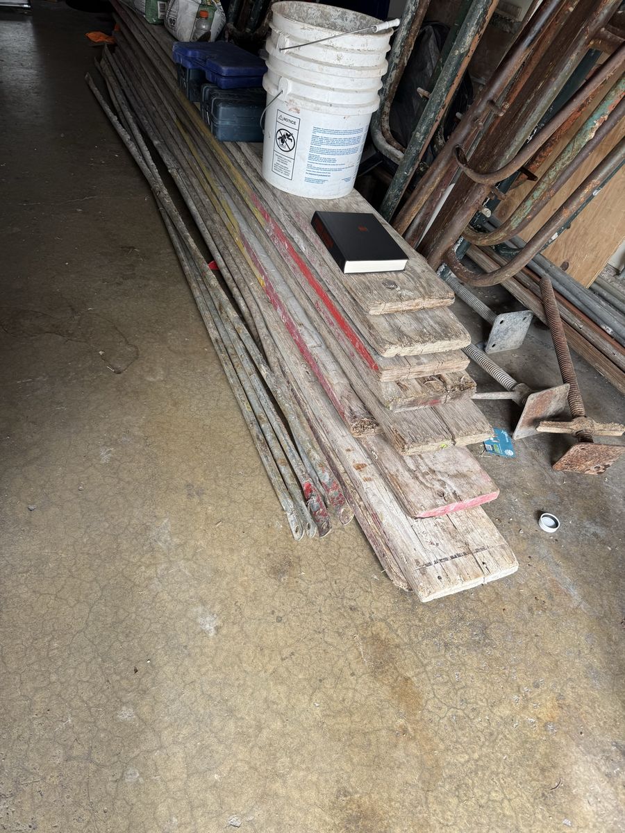 Main image 4