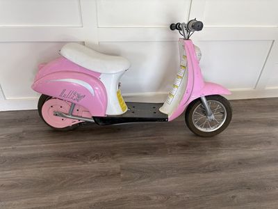 Razor Electric Retro Scooter