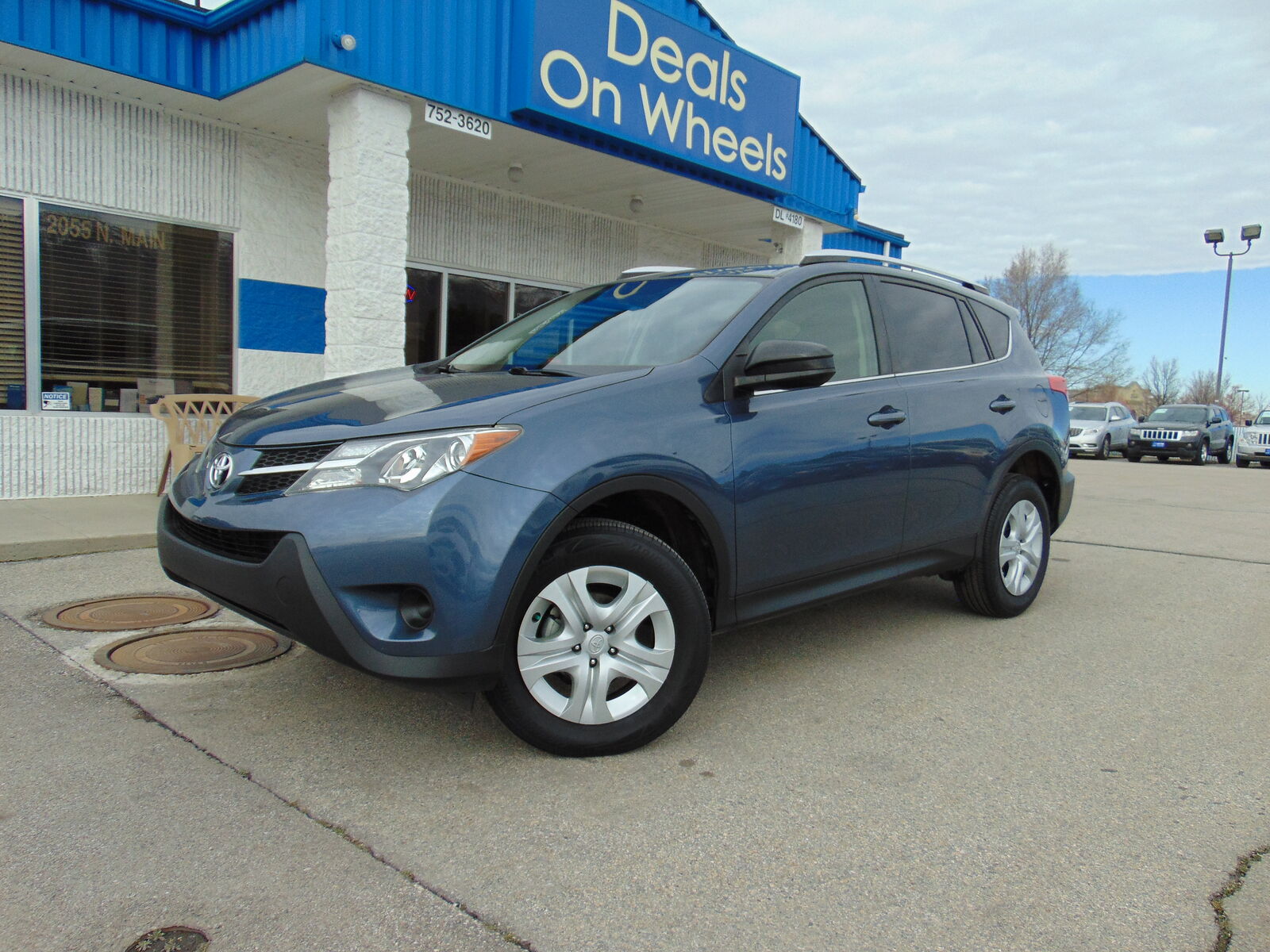 2014 TOYOTA RAV4 LE