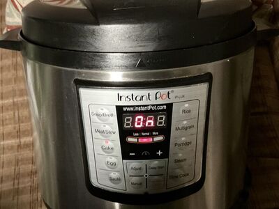 Instant Pot IP-Lux 60 6 Qt Electric Pressure Cooke