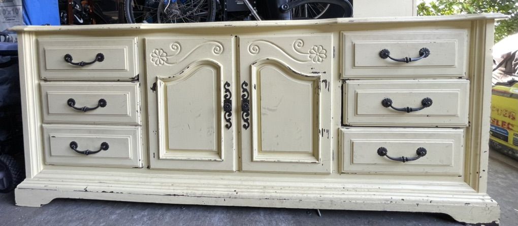Main image 5