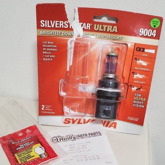 Sylvania Silverstar Ultra 9004 Headlight Bulb
