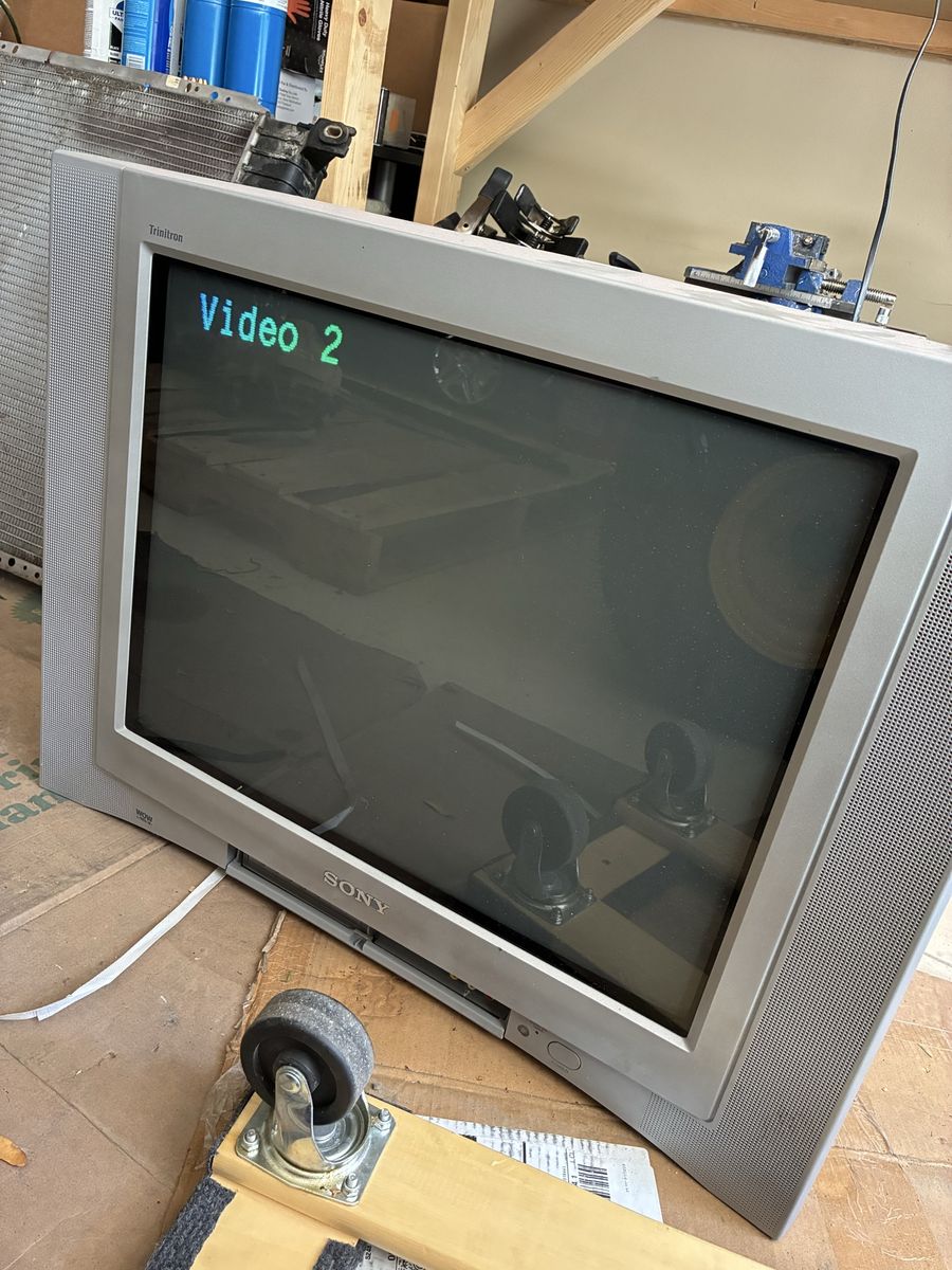 Sony Trinitron CRT TV - Retro Gaming Television - Video 2 Input Tested