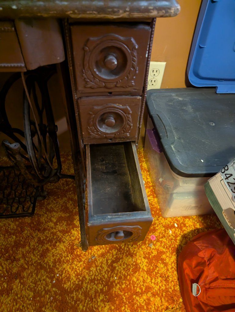Main image 7