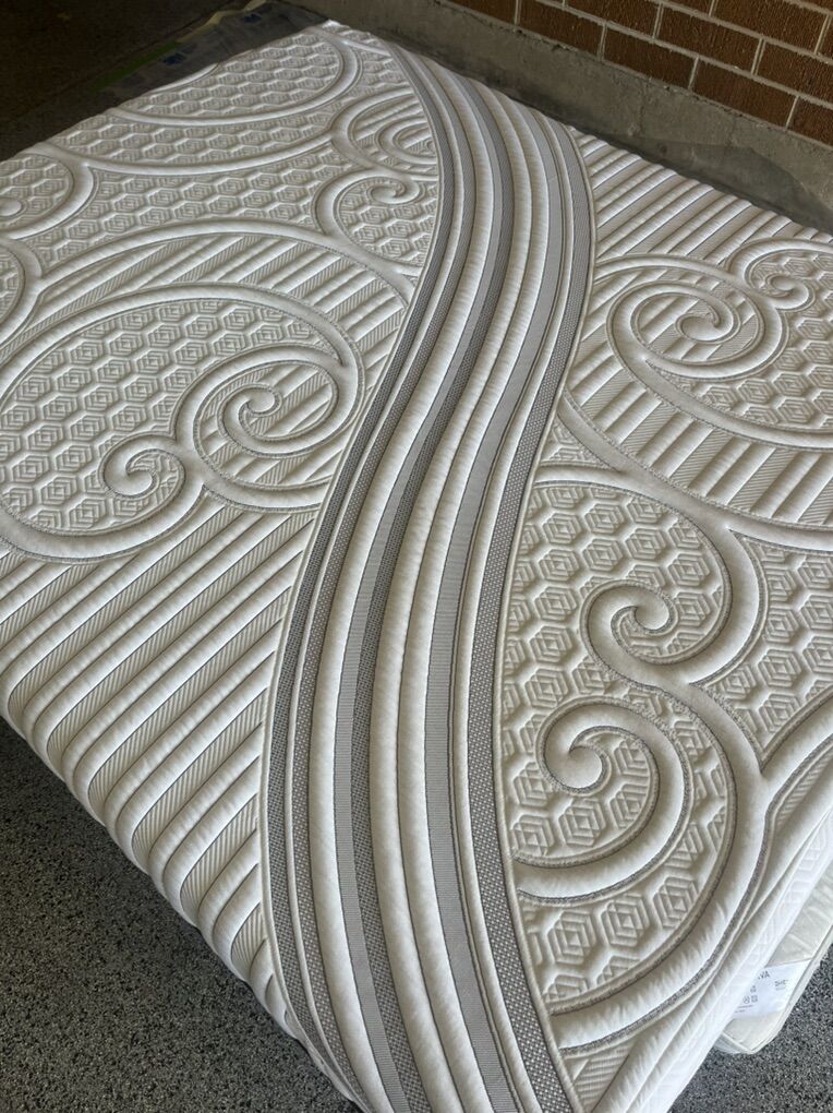 California King mattress