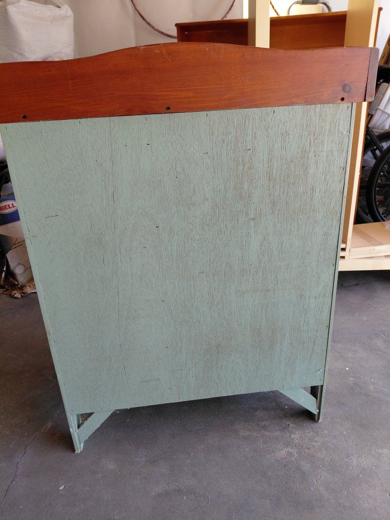 Main image 3
