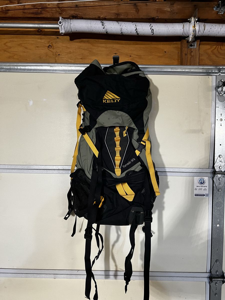Kelly women’s Tornado w’s backpacking backpack