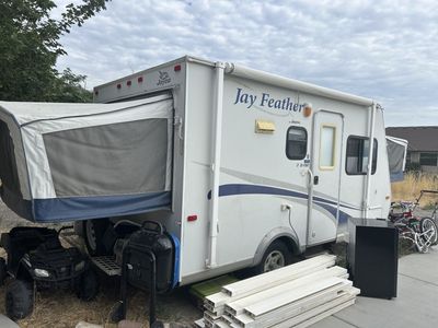 Jayco Jay Feather 17 EX-PORT Hybrid Travel Trailer - Well-Maintained Camper RV
