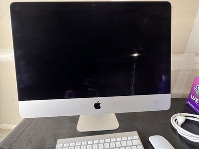 Apple iMac 21.5"