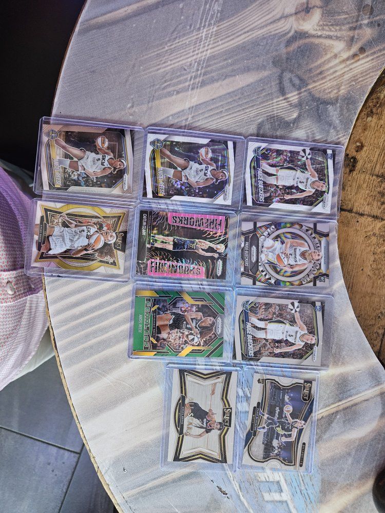 WNBA Trading Card Lot - Caitlin Clark, Angel Reese & Paige Bueckers Panini Prizm & Select