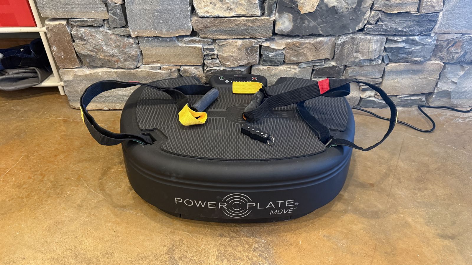 Power Plate “MOVE” vibration plate, vibrating platform for exercise and recovery