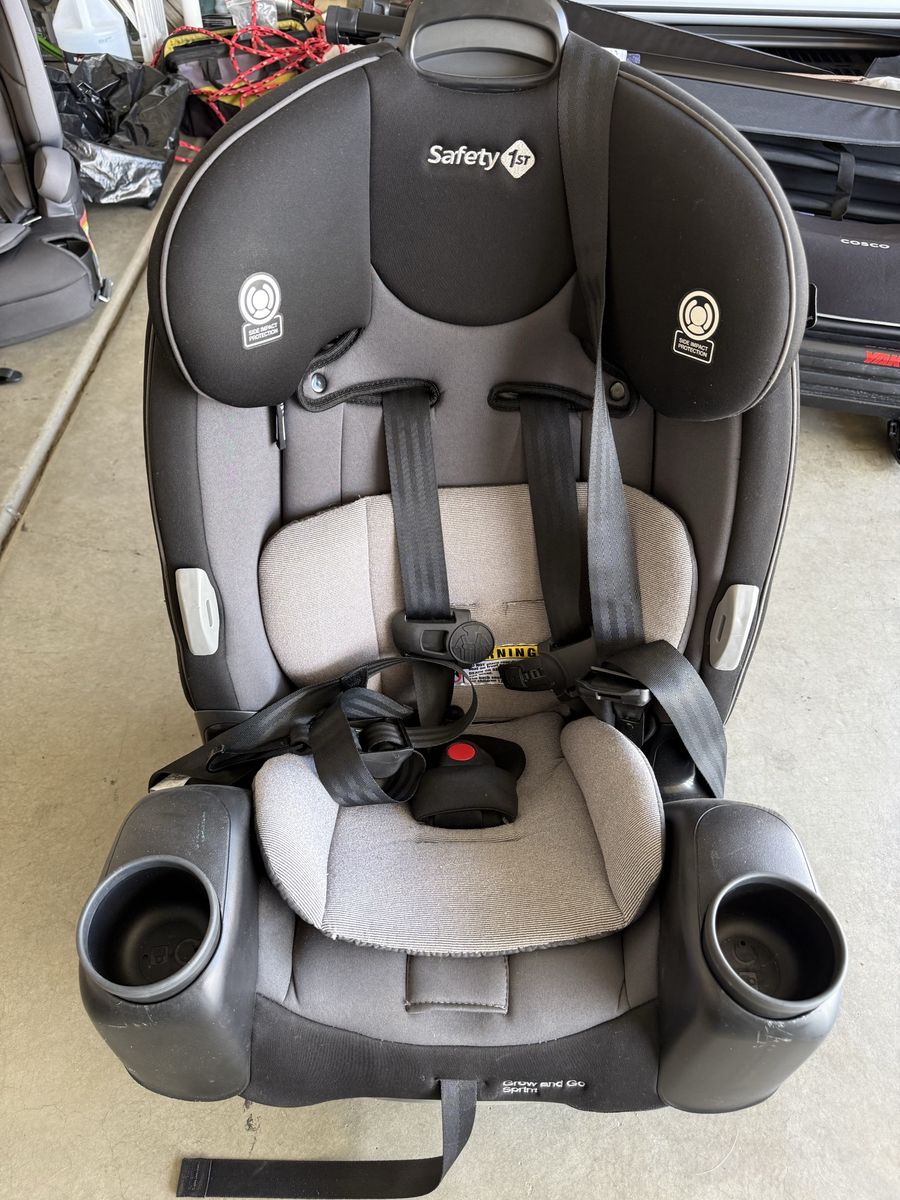 Used safety 1st rear facing child seat