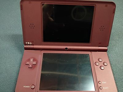 Nintendo DS XL