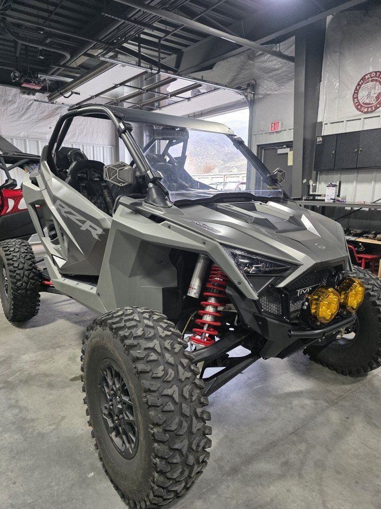 2022 Turbo R 1800 miles