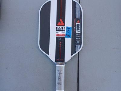 Joola pro IV Perseus pickleball paddle