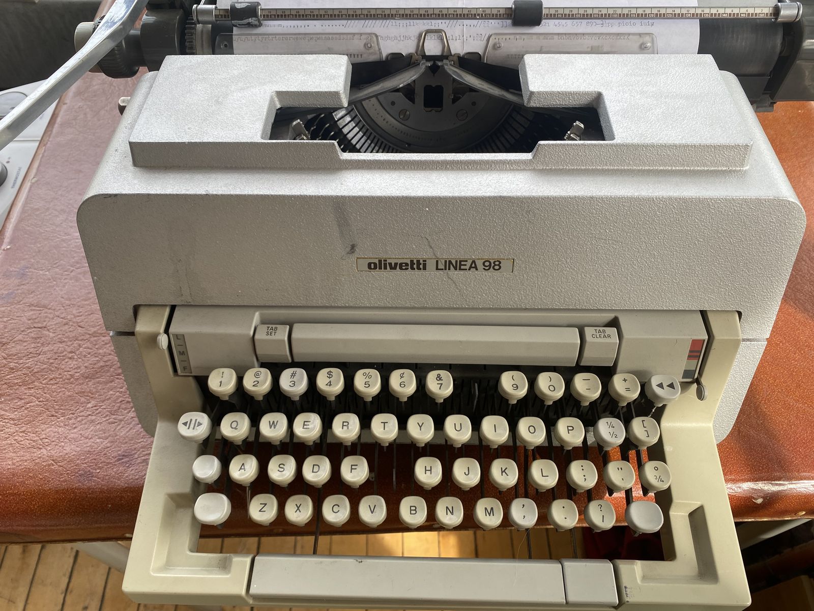 Olivetti Typewriter Linea 98 Working, Missing Keys