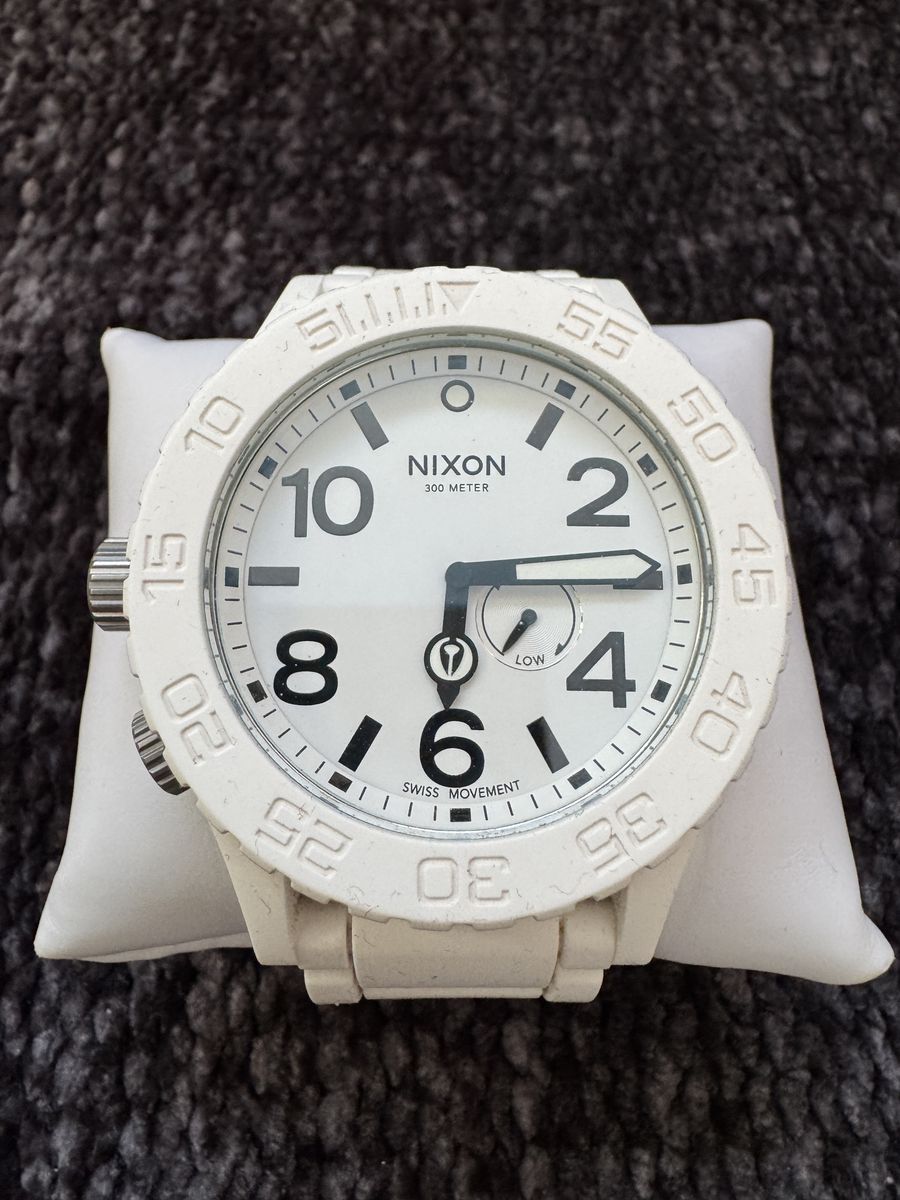 Nixon The Rubber 51-30 White Watch – Swiss Movement – 300M – New Battery