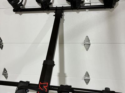 Yakima 4 Bike Hang Tight Rack (brand New)