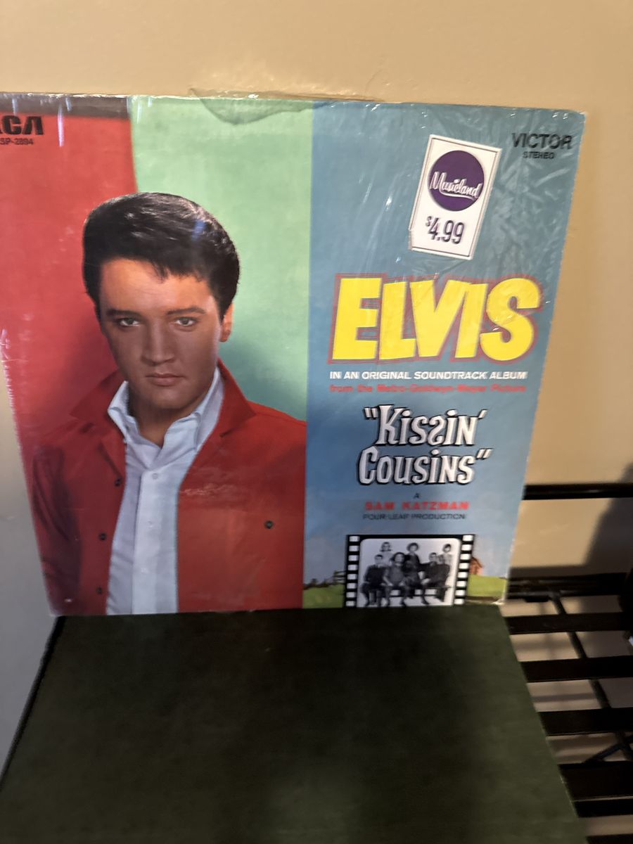 Elvis Presley Kissin' Cousins Original Soundtrack LP Vinyl Album RCA Victor Stereo