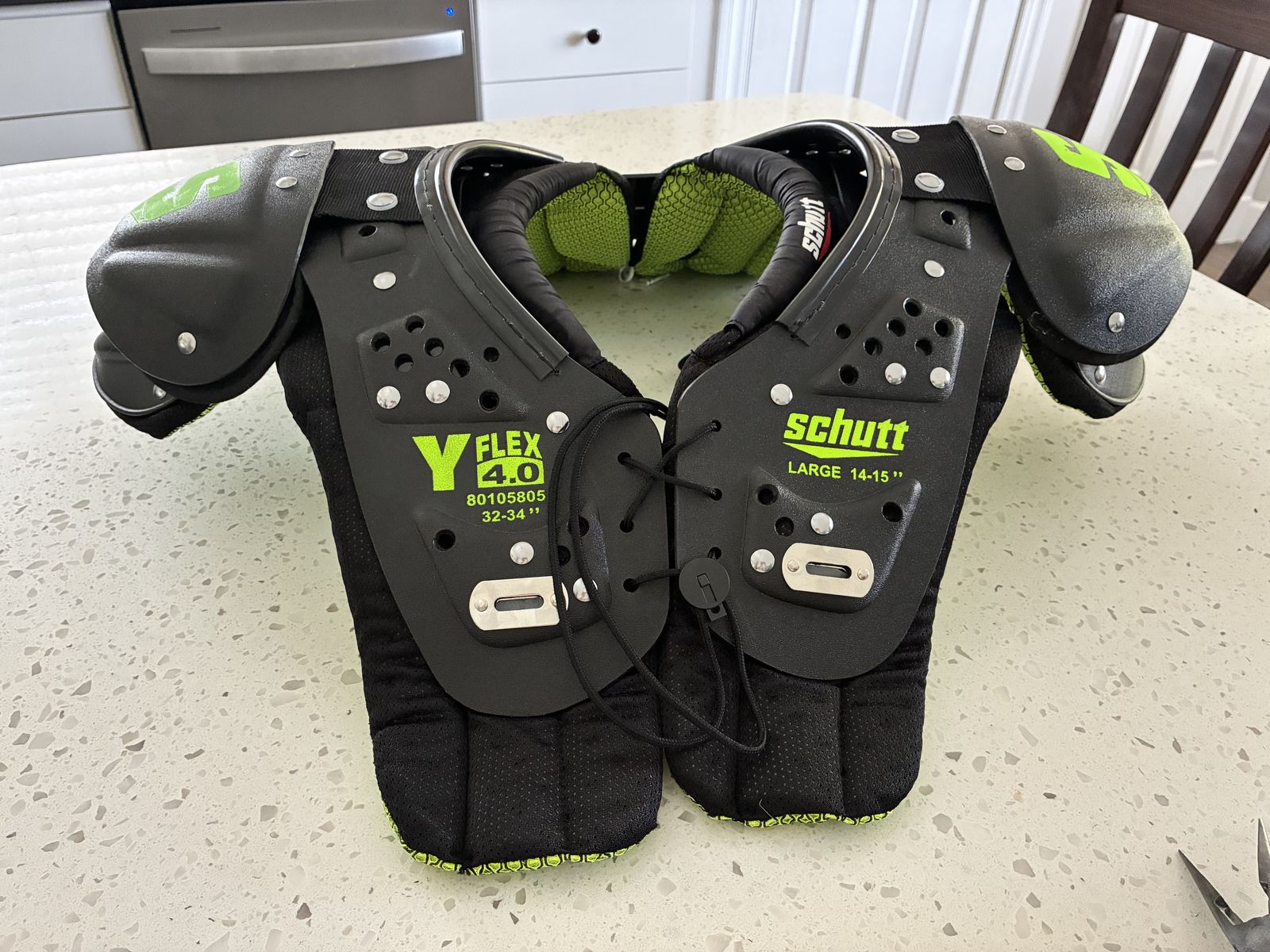 Schutt Y-Flex Youth Football Pads - Large