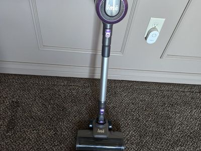 INSE N370 is a high-performance cordless stick vacuum cleaner