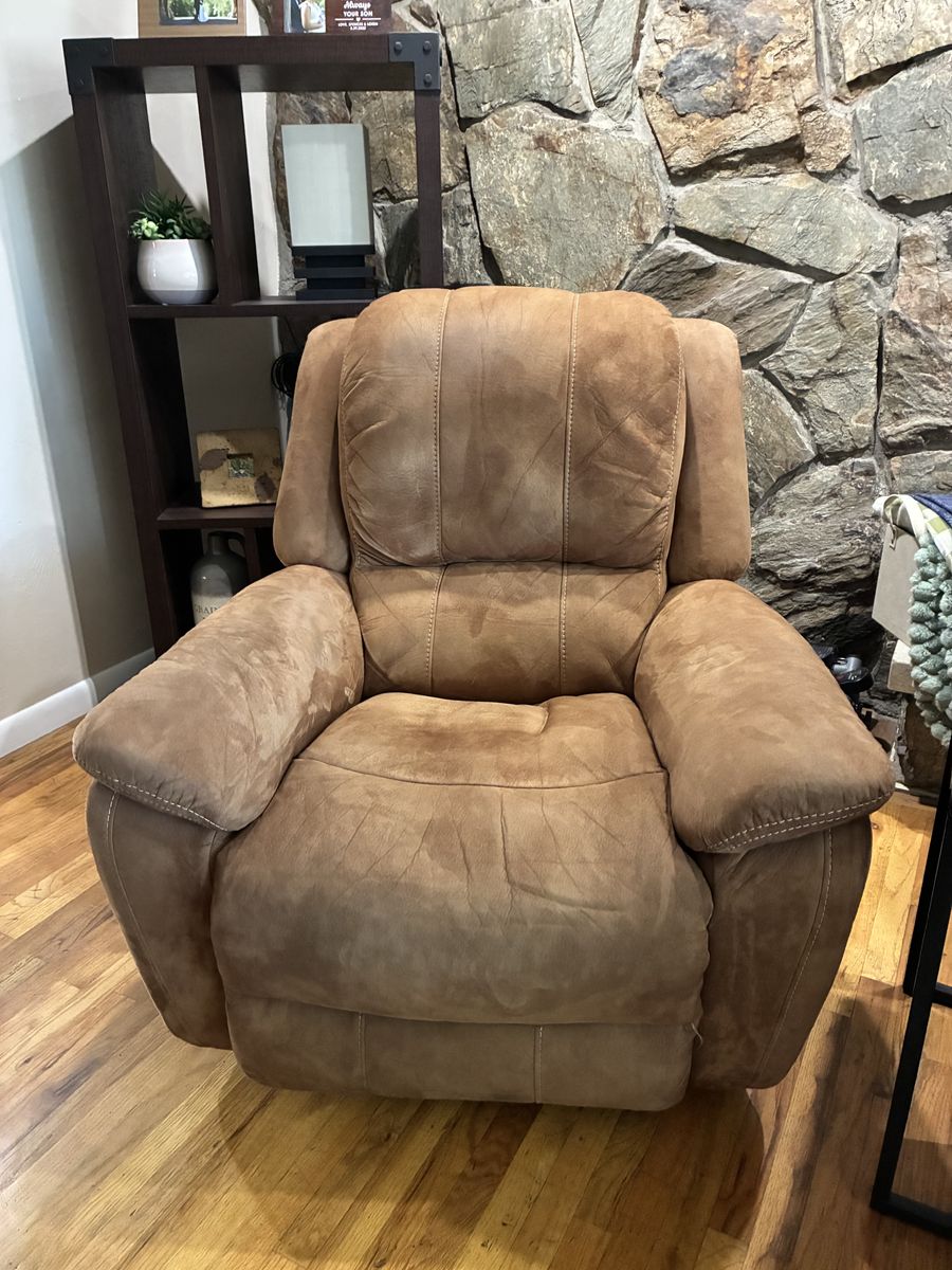 Gold Manual Rocker Recliner