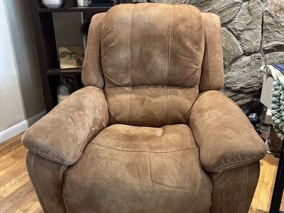 Gold Manual Rocker Recliner