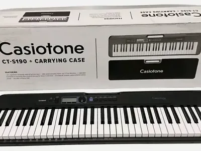 Brand new Casio_CT-S190 61-key Portable Keyboard/piano Bundle.