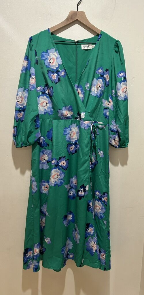 Eliza J Green Elbow Sleeve V-Neck Midi Dress 12