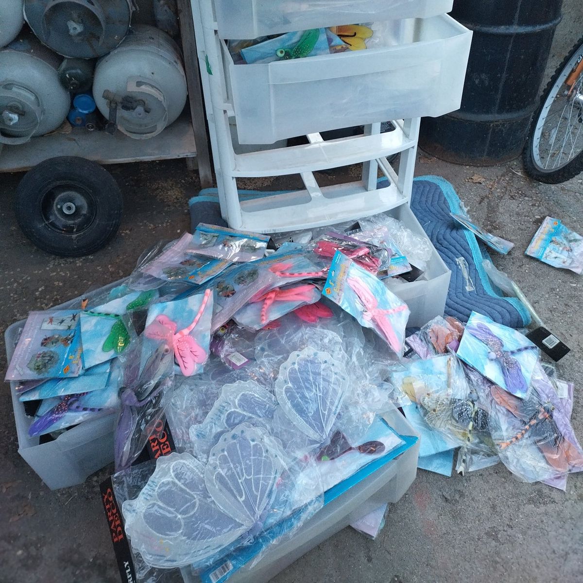 Party Theater summer spring decor butterfly prop