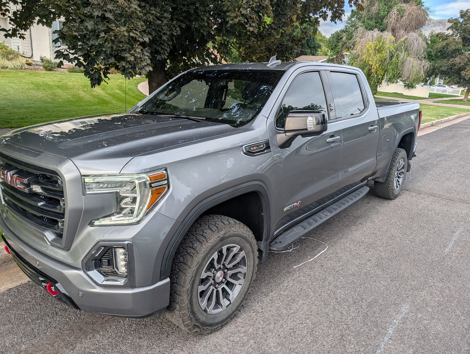 2022 GMC Sierra AT4