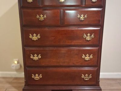 Wood dresser