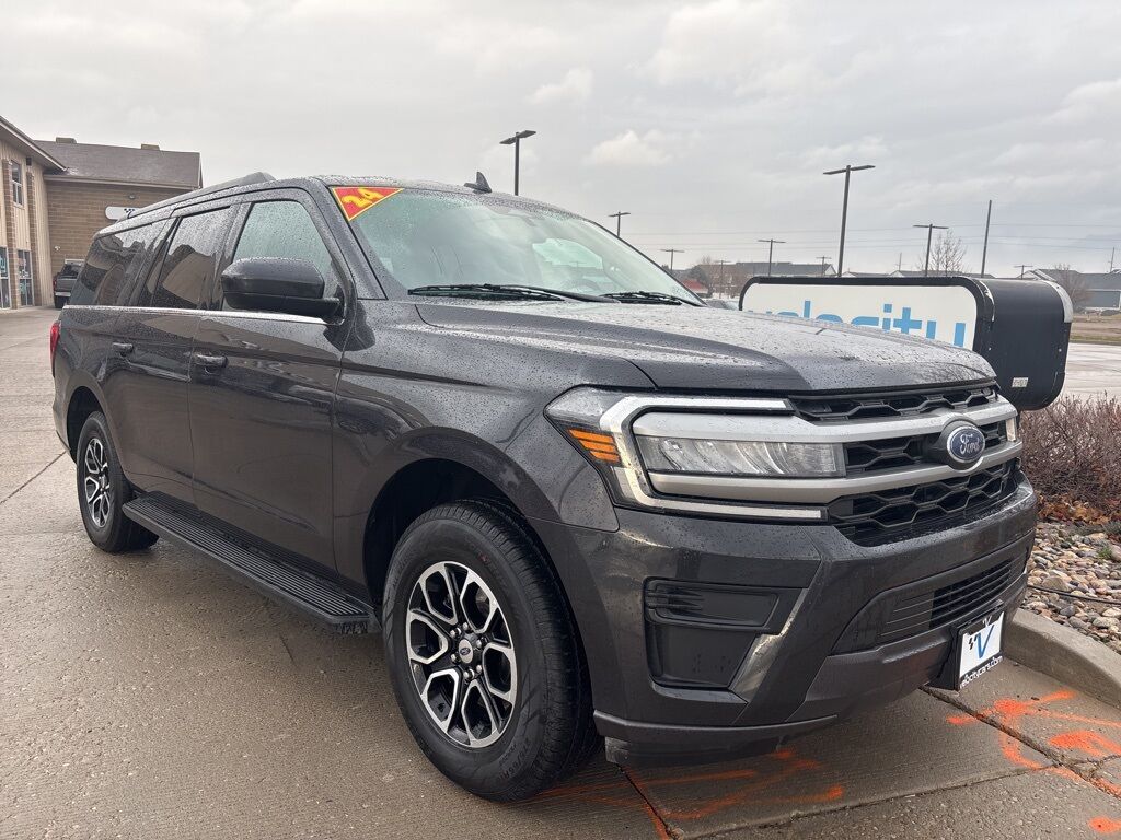 2024 Ford Expedition Max XLT