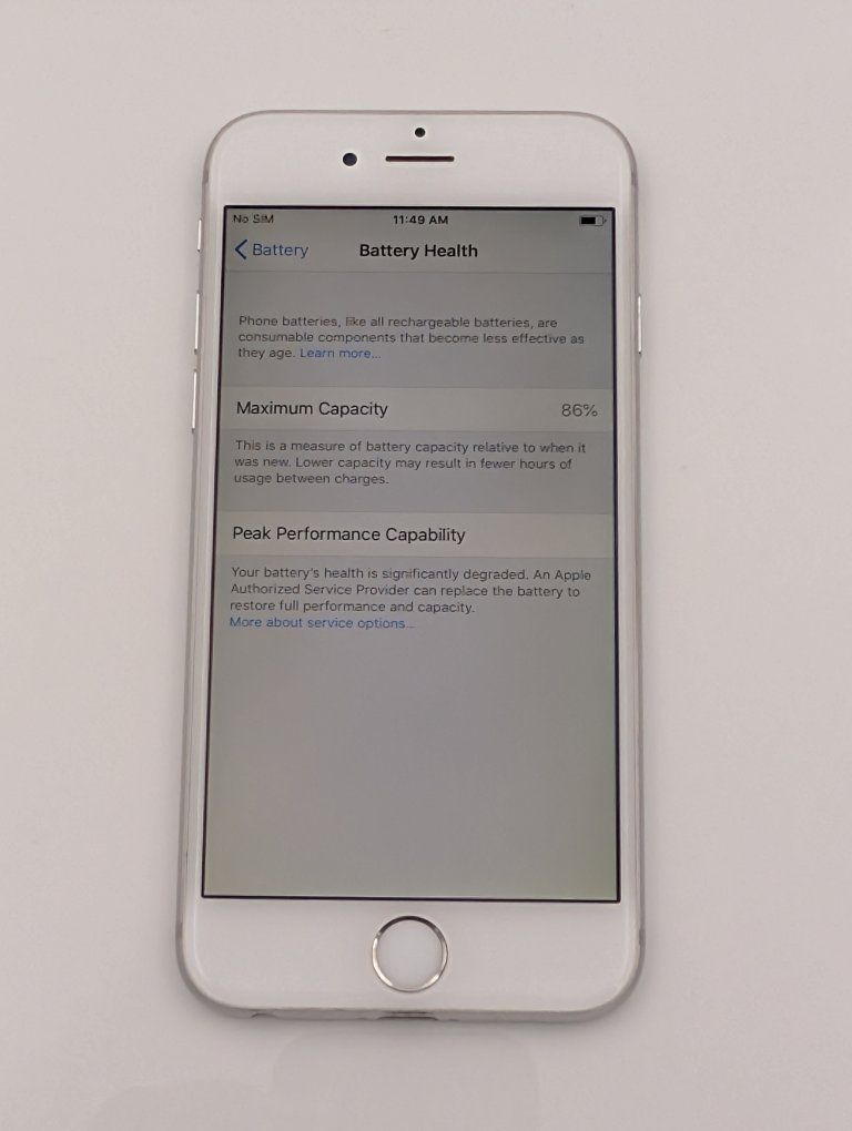 Apple iPhone 6 | 16 GB | Silver (Factory Unlocked)