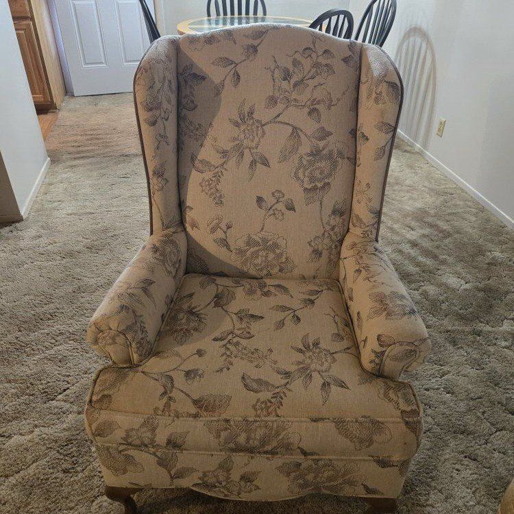 Wingback Armchair Floral Upholstery Beige & Gray Accent Chair with Wooden Legs