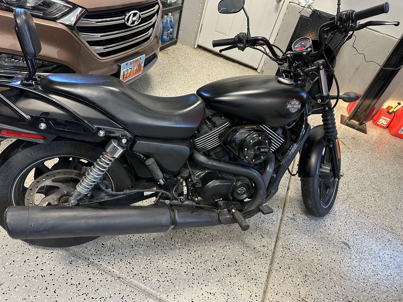 2016 HD XG750 Street