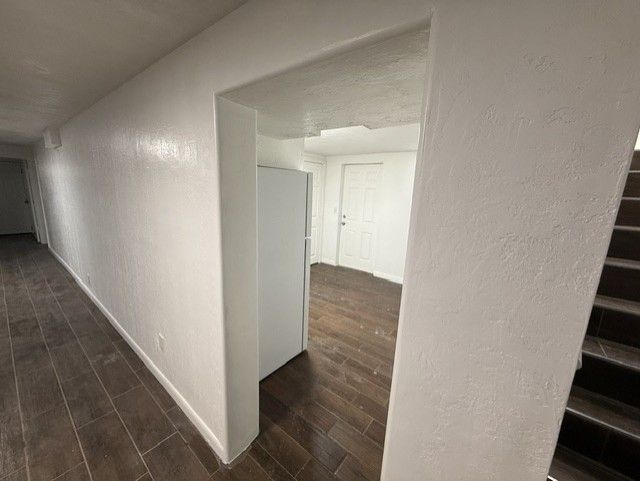 Main image 5