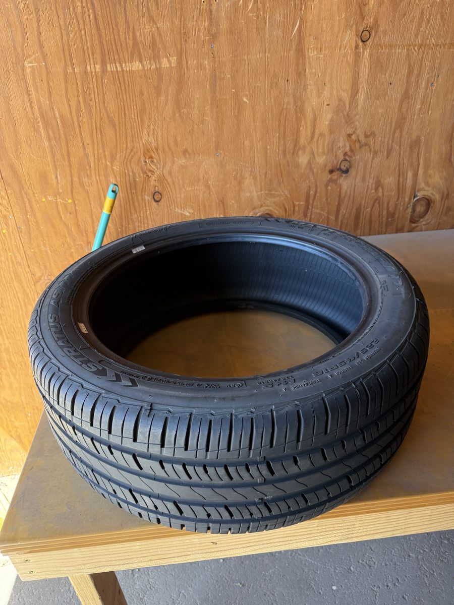 225/45R18 Tires