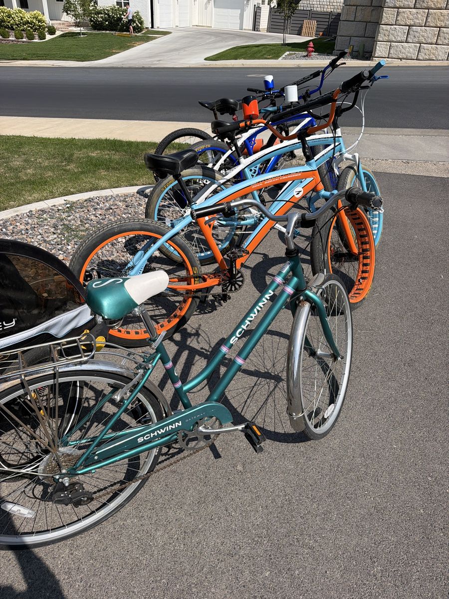 Schwinn Gateway Women's Hybrid Cruiser Bike - Teal Green