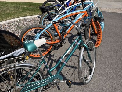 Schwinn Gateway Women's Hybrid Cruiser Bike - Teal Green