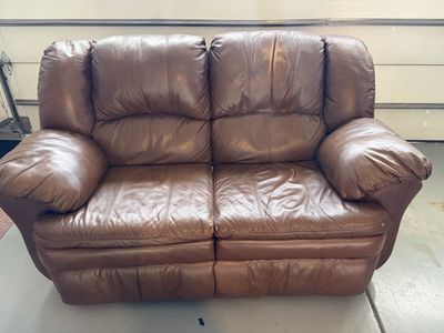Leather Loveseat - Reclining - Great Condition
