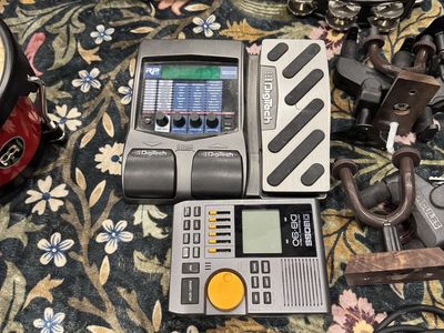Home Studio Cleanout Lot - Fender Amp, Effects Pedal, Mics, Wall Mounts
